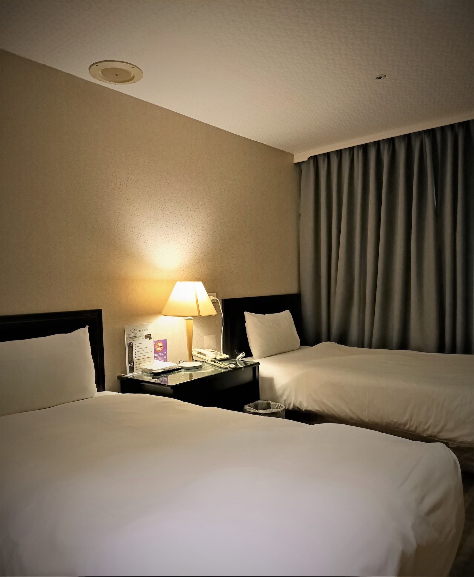 STANDARD, TWIN BEDS