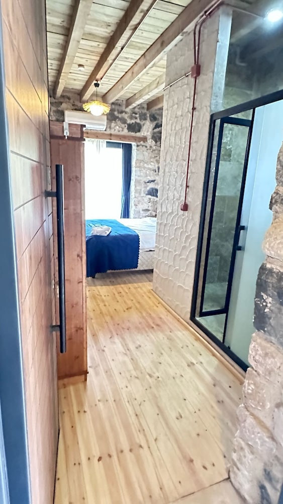 Fintoz Butika Karaburun 30/50