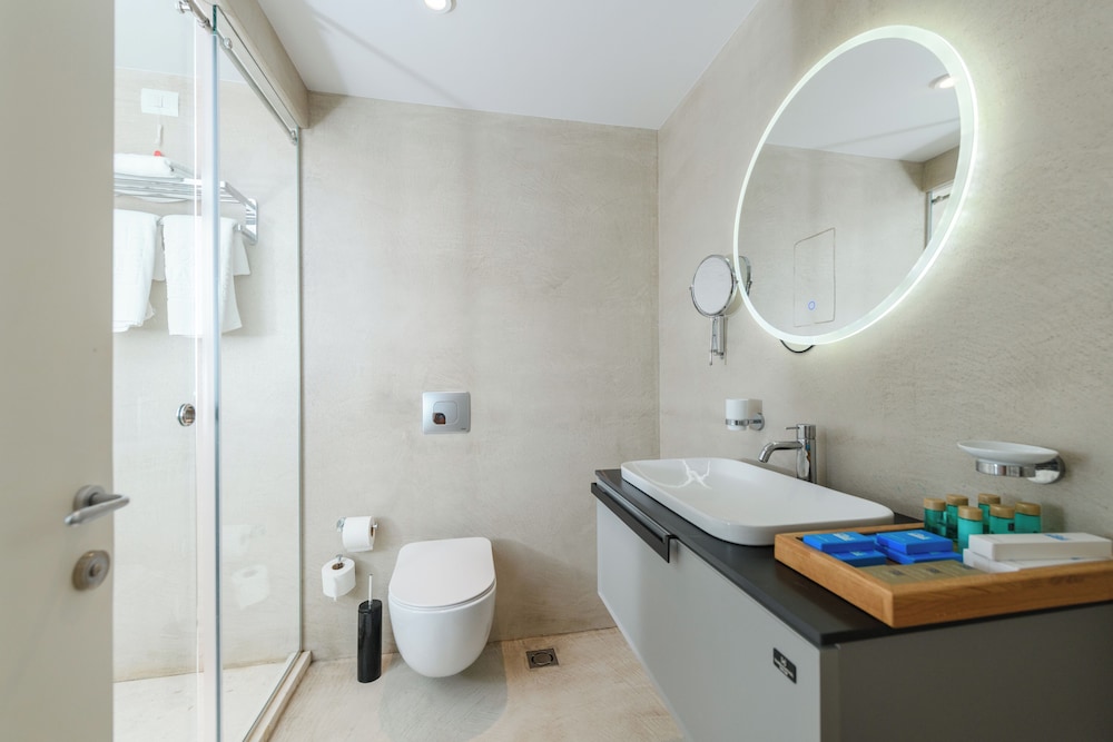 Folie Marine Beach Hotel & Club - Soleil Resort 45/46