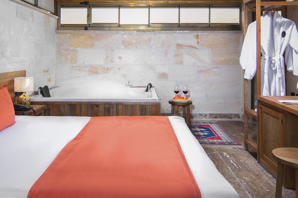Ayazma Cave Hotel 18/50