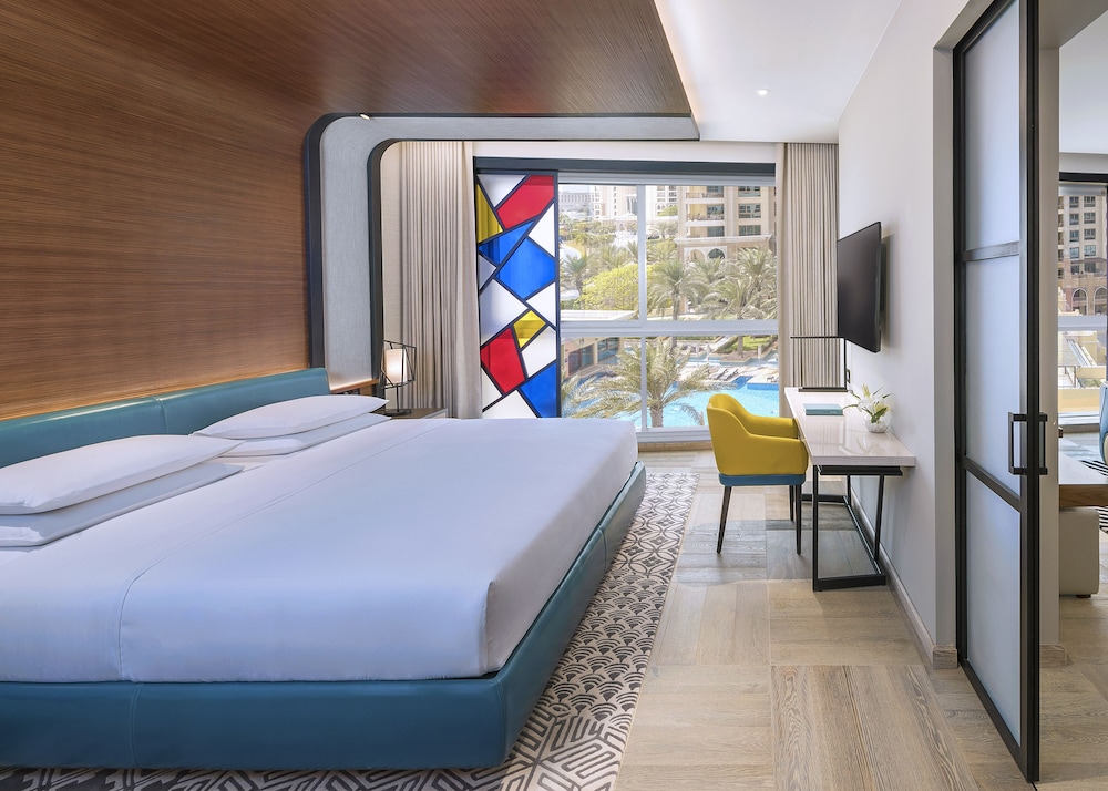 Andaz Dubai The Palm by Hyatt 8/50