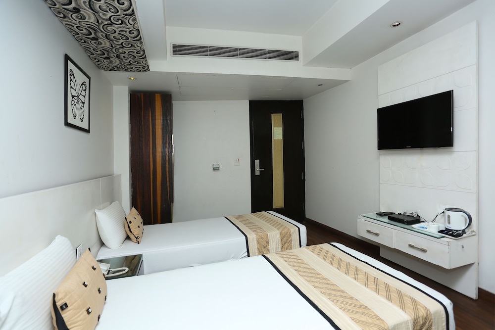 Hotel Uppal International 6/50