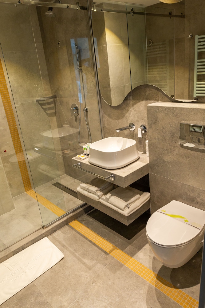 Mandachi Hotel & Spa 48/50