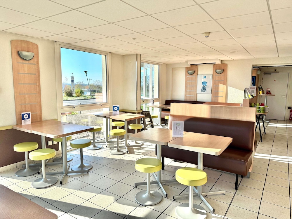 Ibis Budget Cosne Sur Loire 31/51