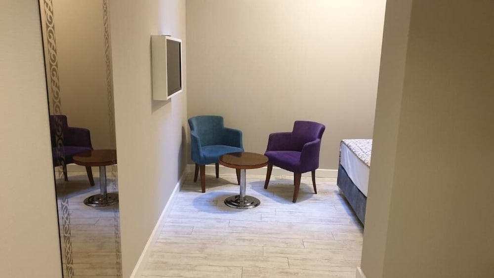 The Meretto Hotel Istanbul 60/66