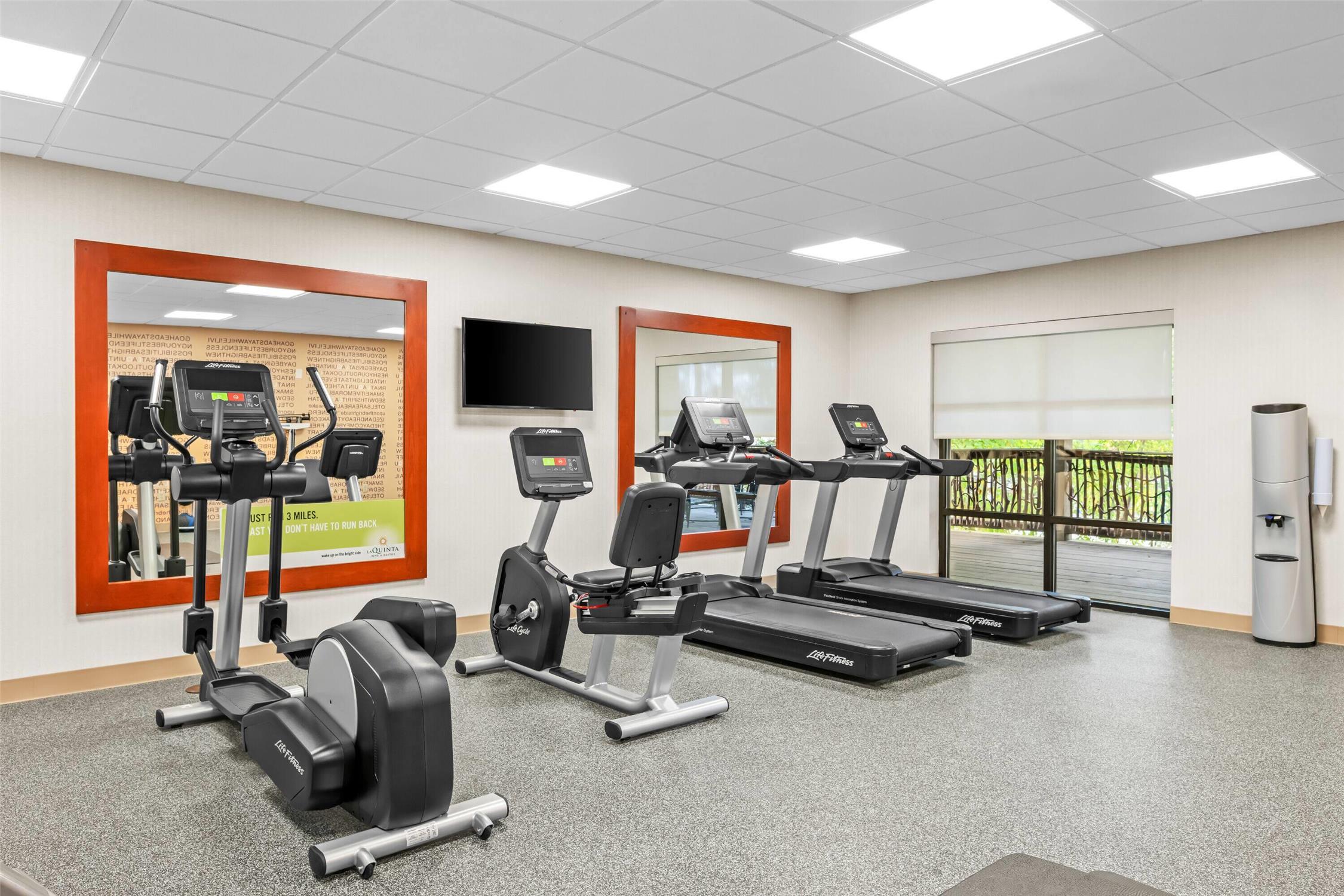 La Quinta Inn & Suites by Wyndham Boone University 32/63