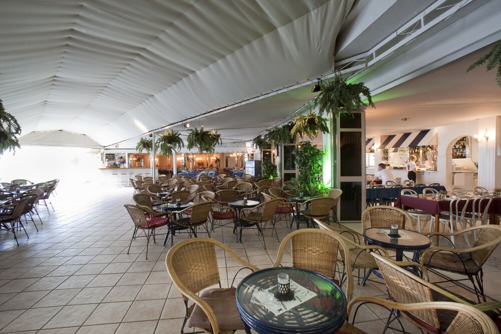 Playa Del Sol - Adults Only 37/50