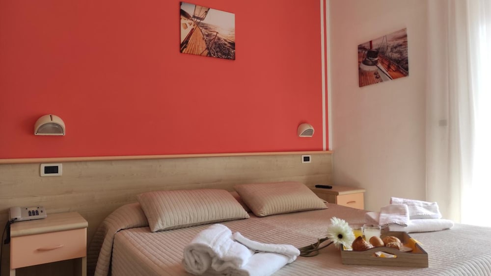Hotel Eliani 36/47