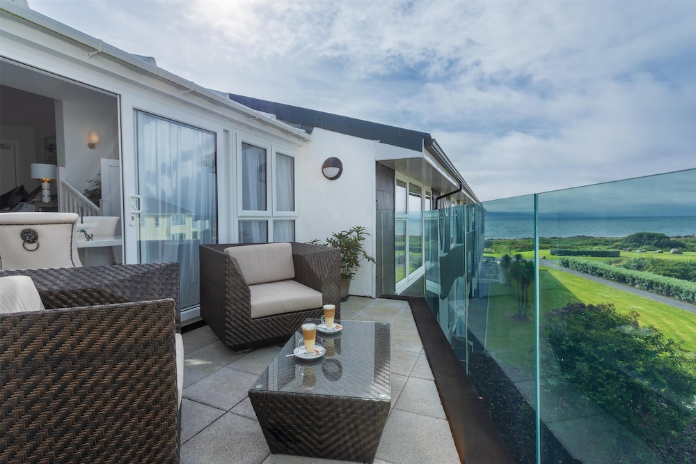 Connemara Coast Hotel 40/69