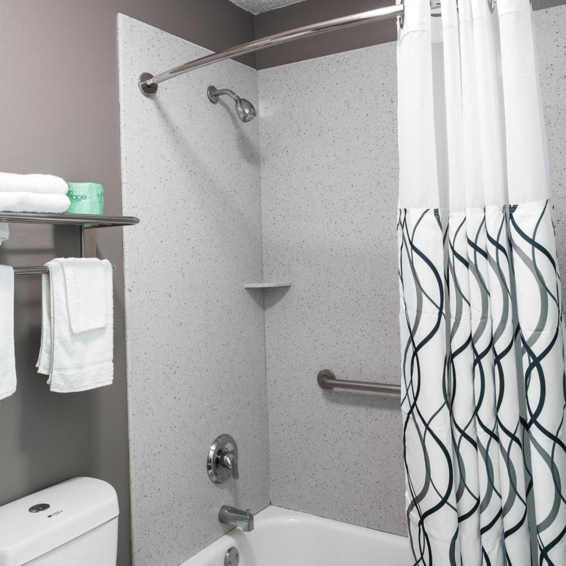 غرفة ديلوكس بسرير كينج، Siesta Inn McAllen 8/10