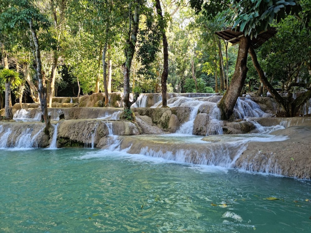 Muangthong Hotel 45/50