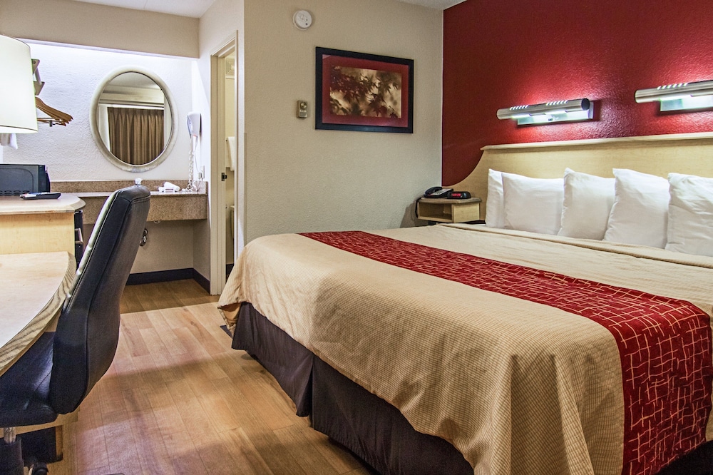 Red Oak Inn Detroit - Southfield 18/36