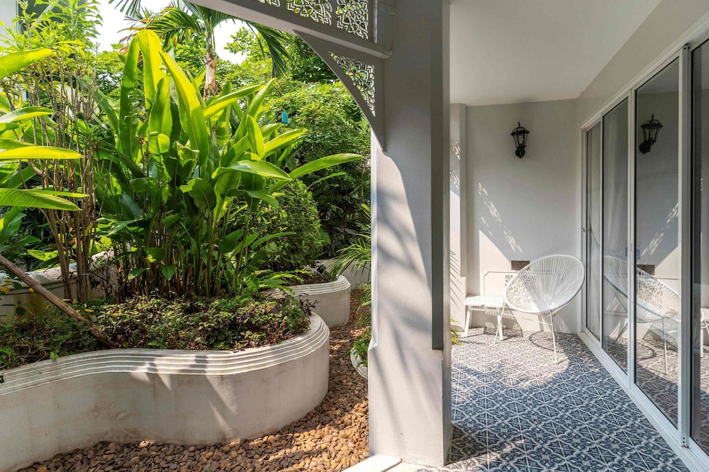 Away Chiang Mai Thapae Resort A Vegan Retreat 40/44
