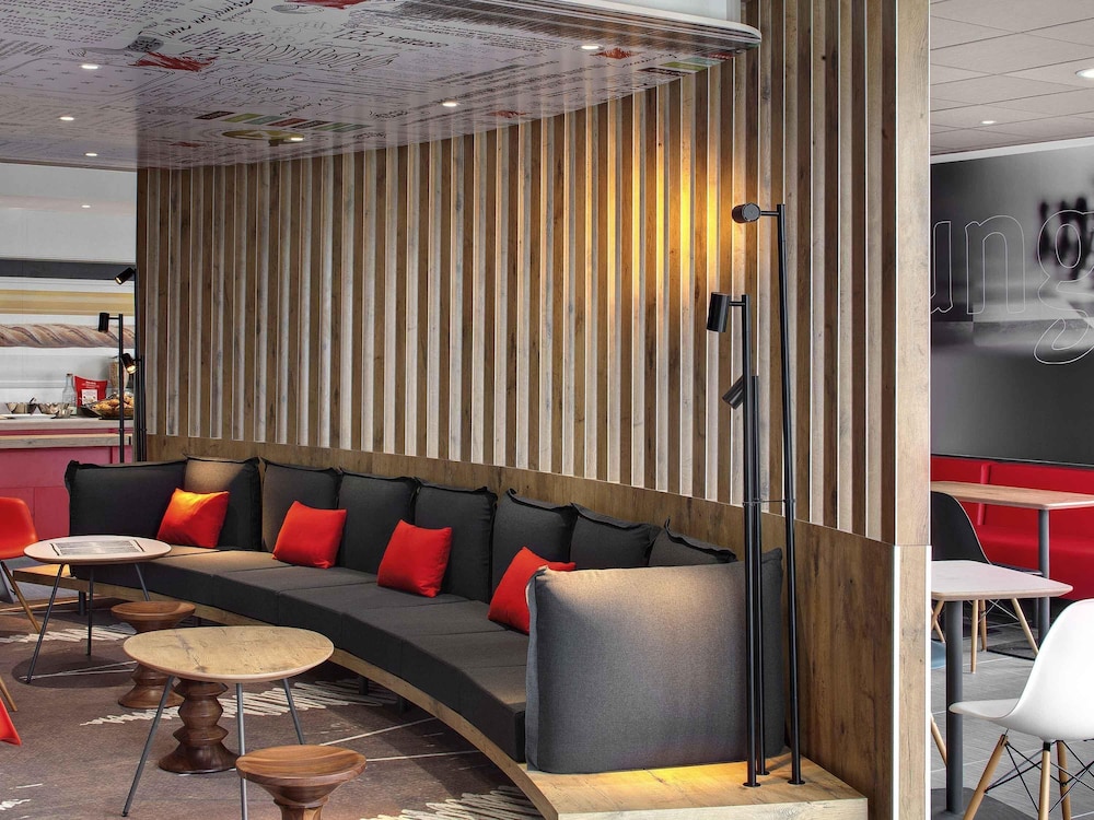 Ibis Clermont Ferrand Nord Riom 33/45