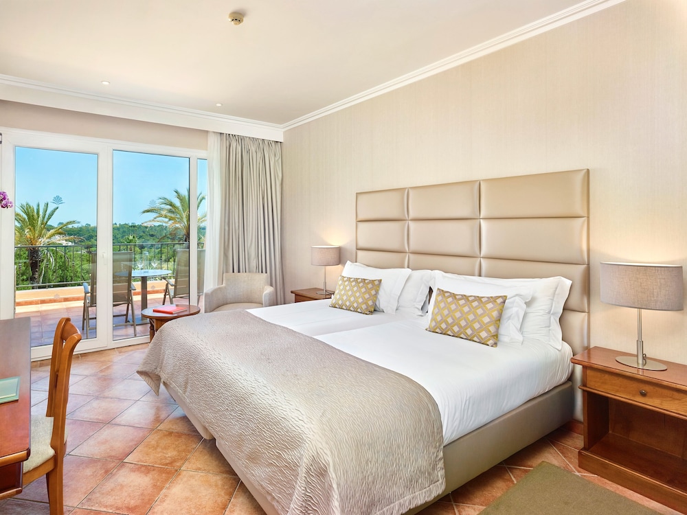 Family, 1 Double and 3 Single Beds, Partial Sea View