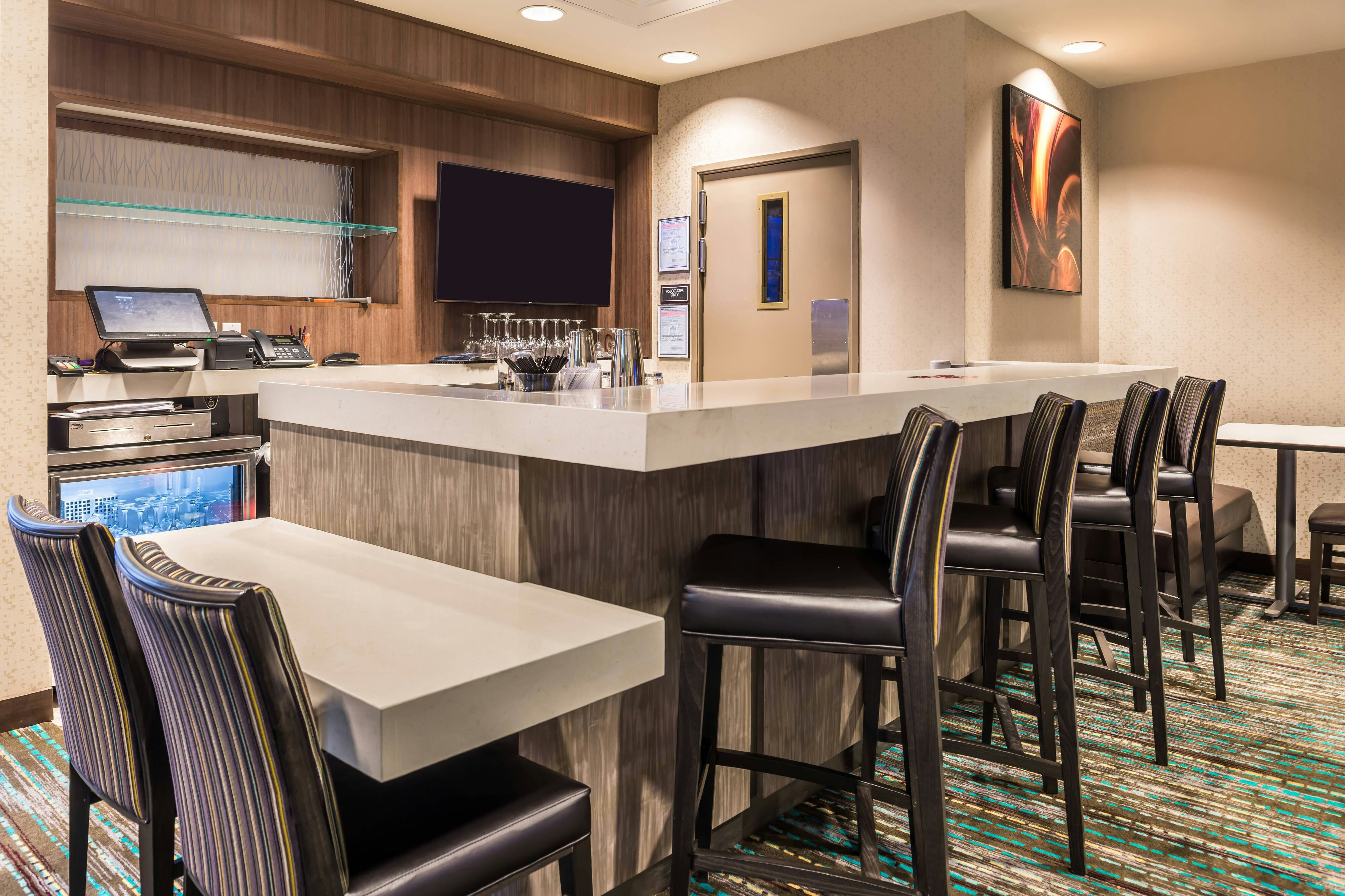 RESIDENCE INN ST. LOUIS WESTPORT 47/52