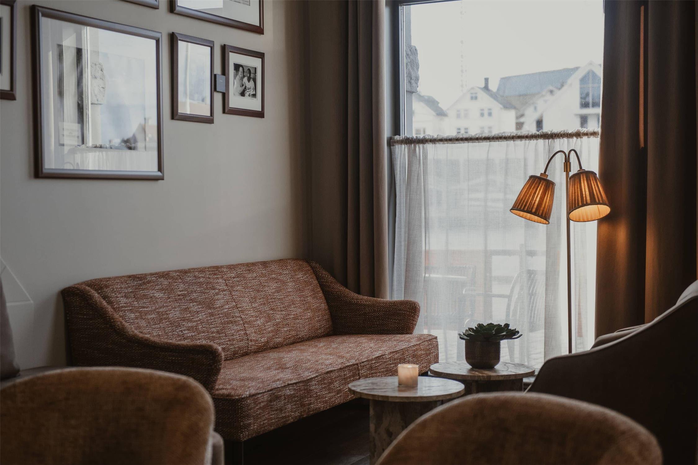Home Hotel Amanda 23/50