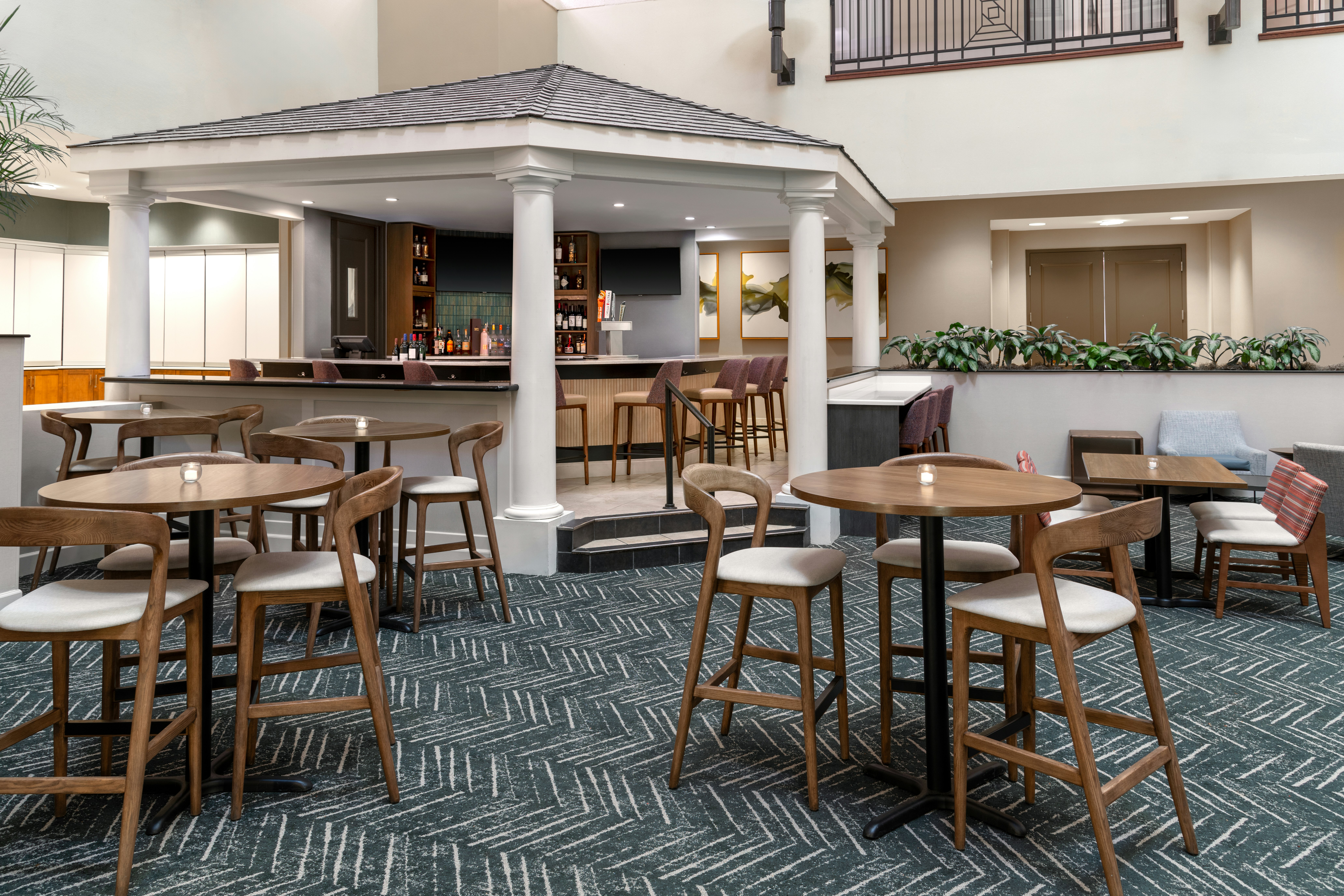 Embassy Suites by Hilton Fort Myers Estero 18/34