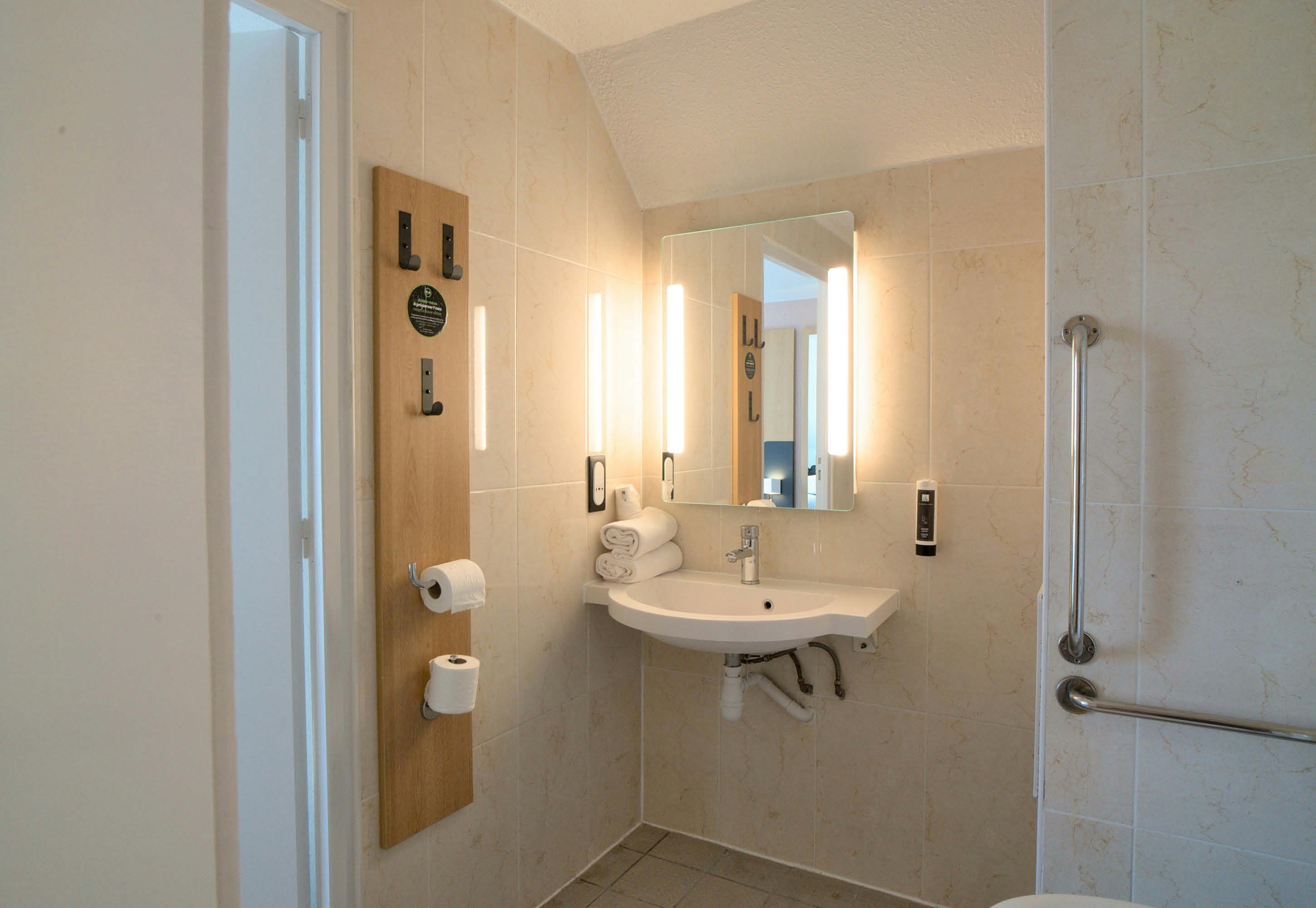 B&B HOTEL Dreux Centre 35/36