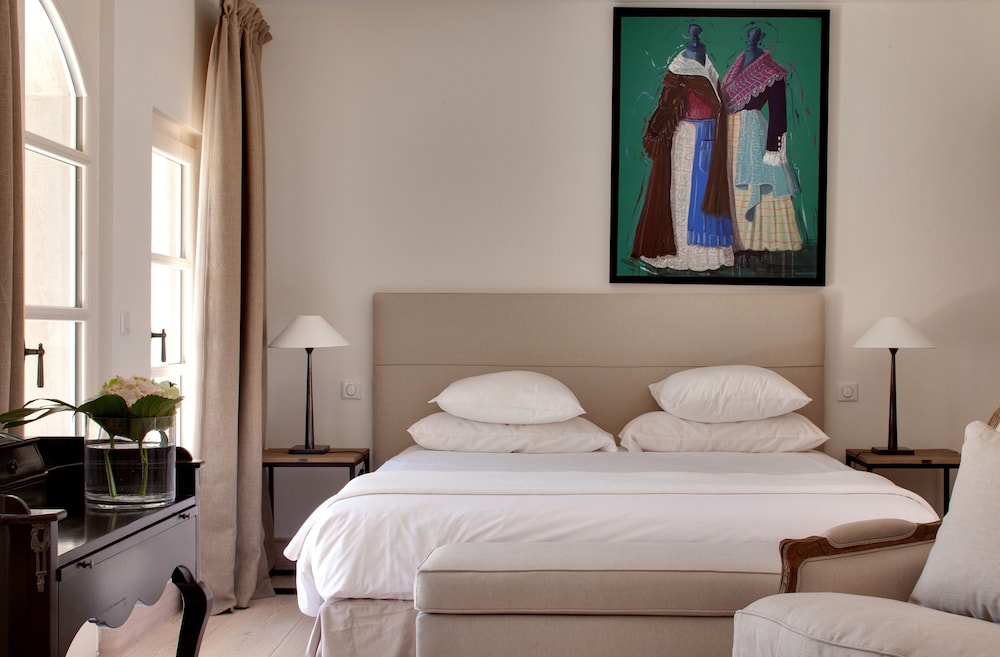 Suite, King Bed