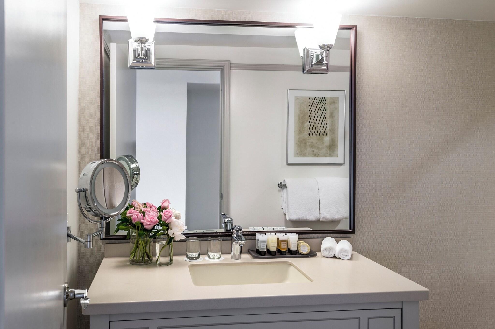 Junior Suite, Executive, King Bed