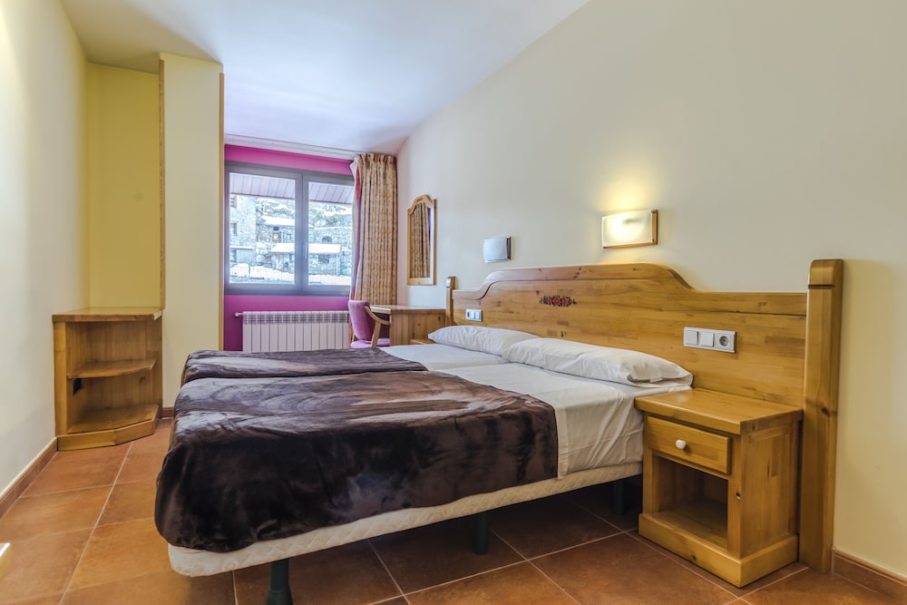 شقة بأربعة أسرّة بإطلالة على الجبل، Apartamentos Sant Moritz 2/10