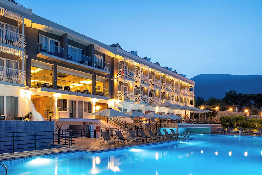 华美达酒店by温德姆酒店Fethiye Oludeniz Adults Only +16(Ramada by Wyndham Fethiye Oludeniz - Adults Only +16) 图片5