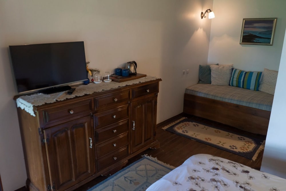 Villa Neva Hotel 1/23