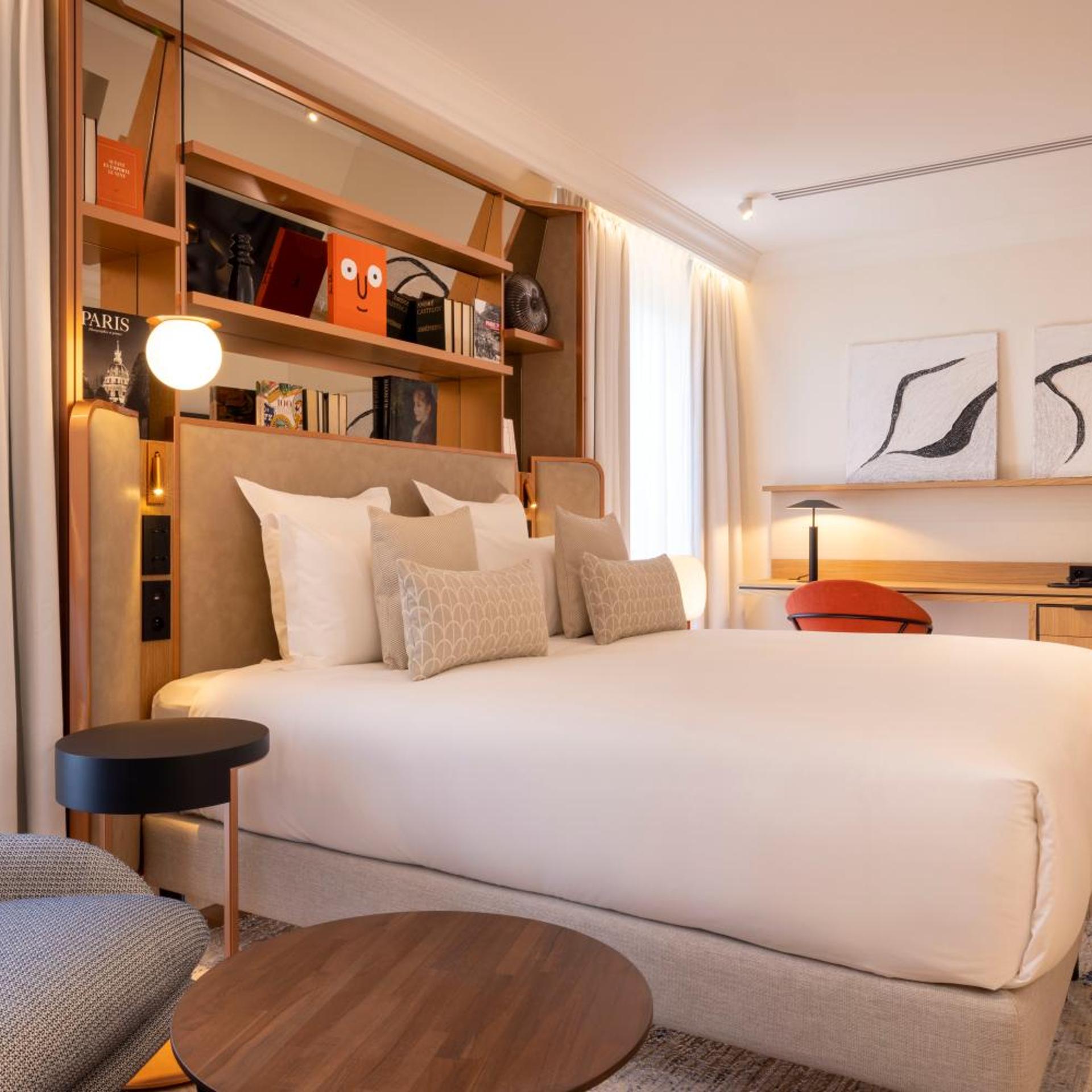 Room, King Bed, Balcony