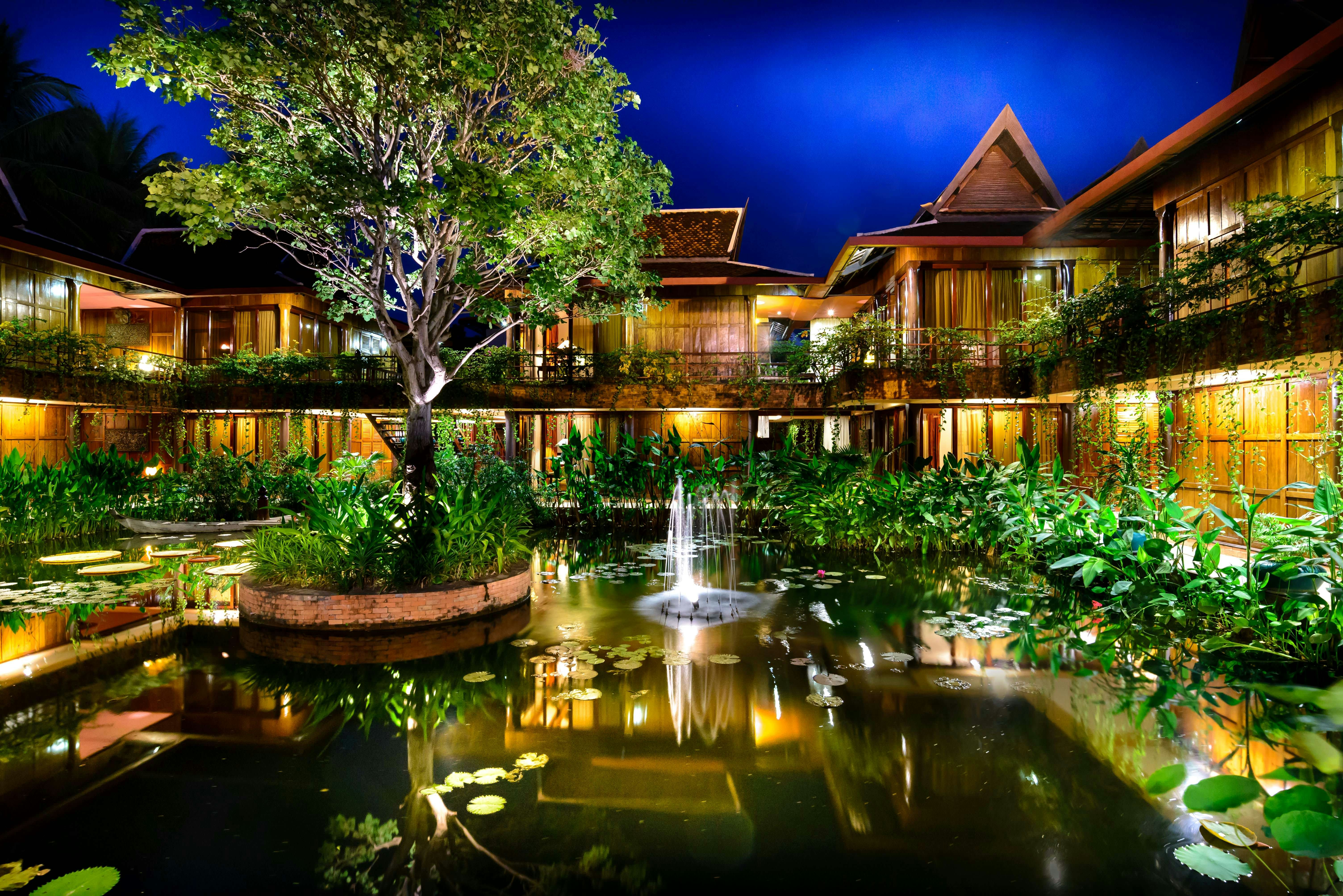 Angkor Village Hotel 28/50