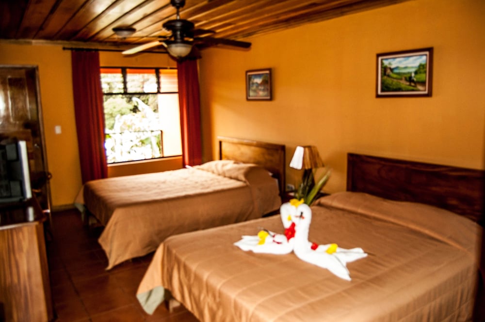 Hotel Cipreses 13/62