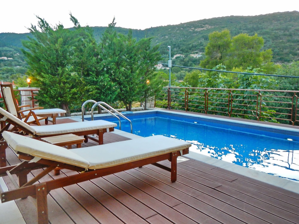 Prestige Villas 49/50