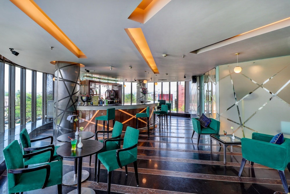 Sunday Hotel Jaipur 52/55