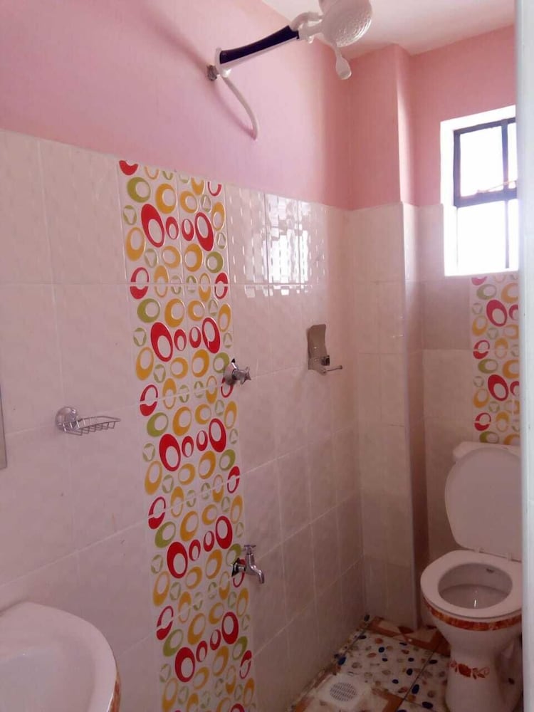 ROOM, TWIN BEDS