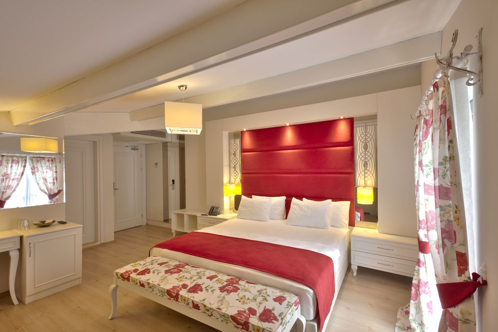 Baga Hotel 10/72