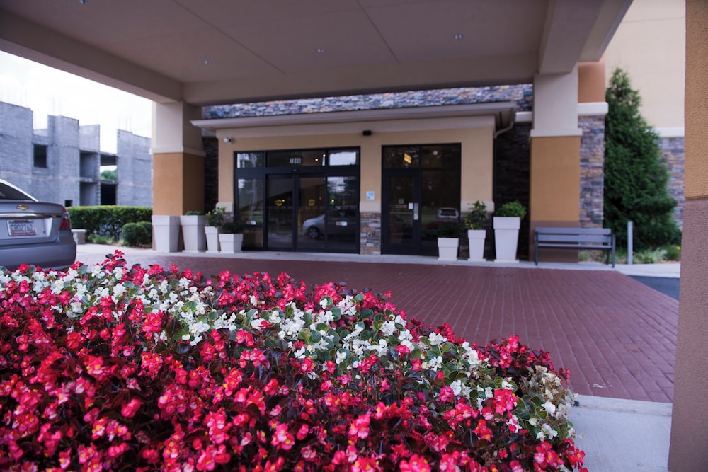 Holiday Inn Express Hotel Suites Atlanta East Lithonia 3/66