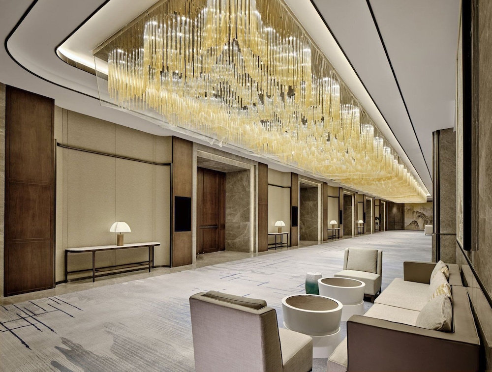 Hualuxe Suzhou Bay Hot Spring Resort 9/72