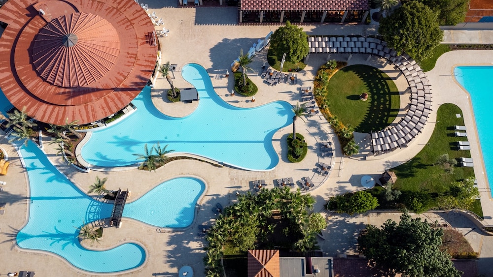 Robinson Cyprus 40/51