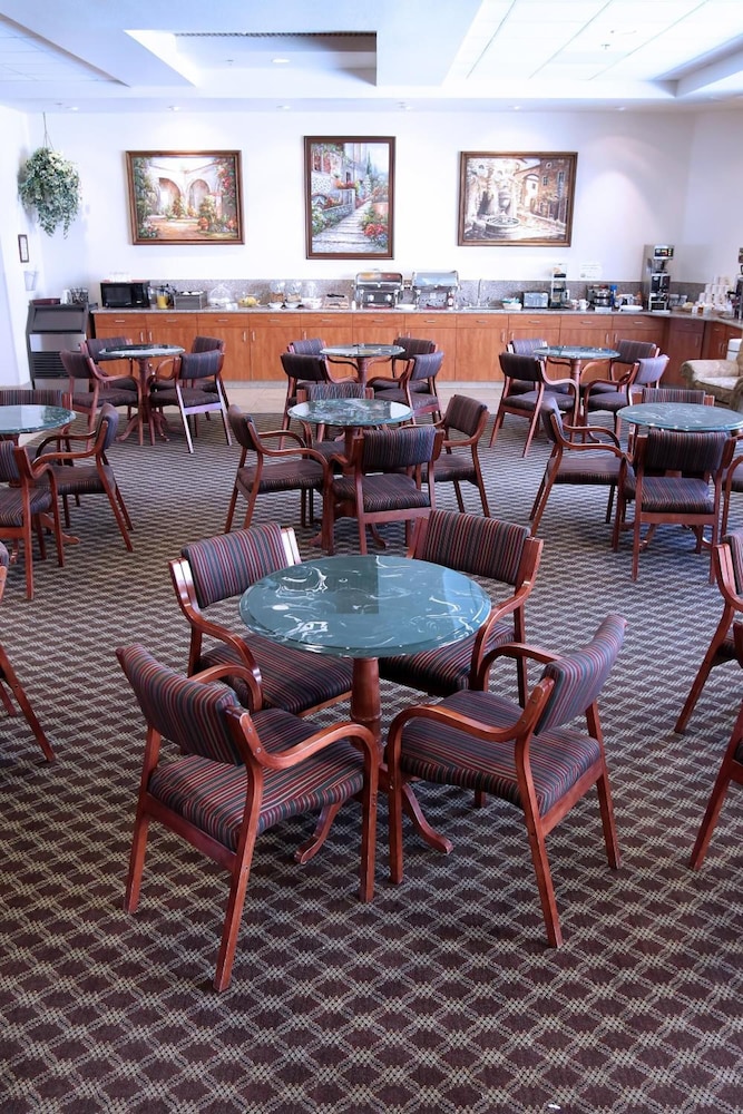 Garden Place Suites 51/61