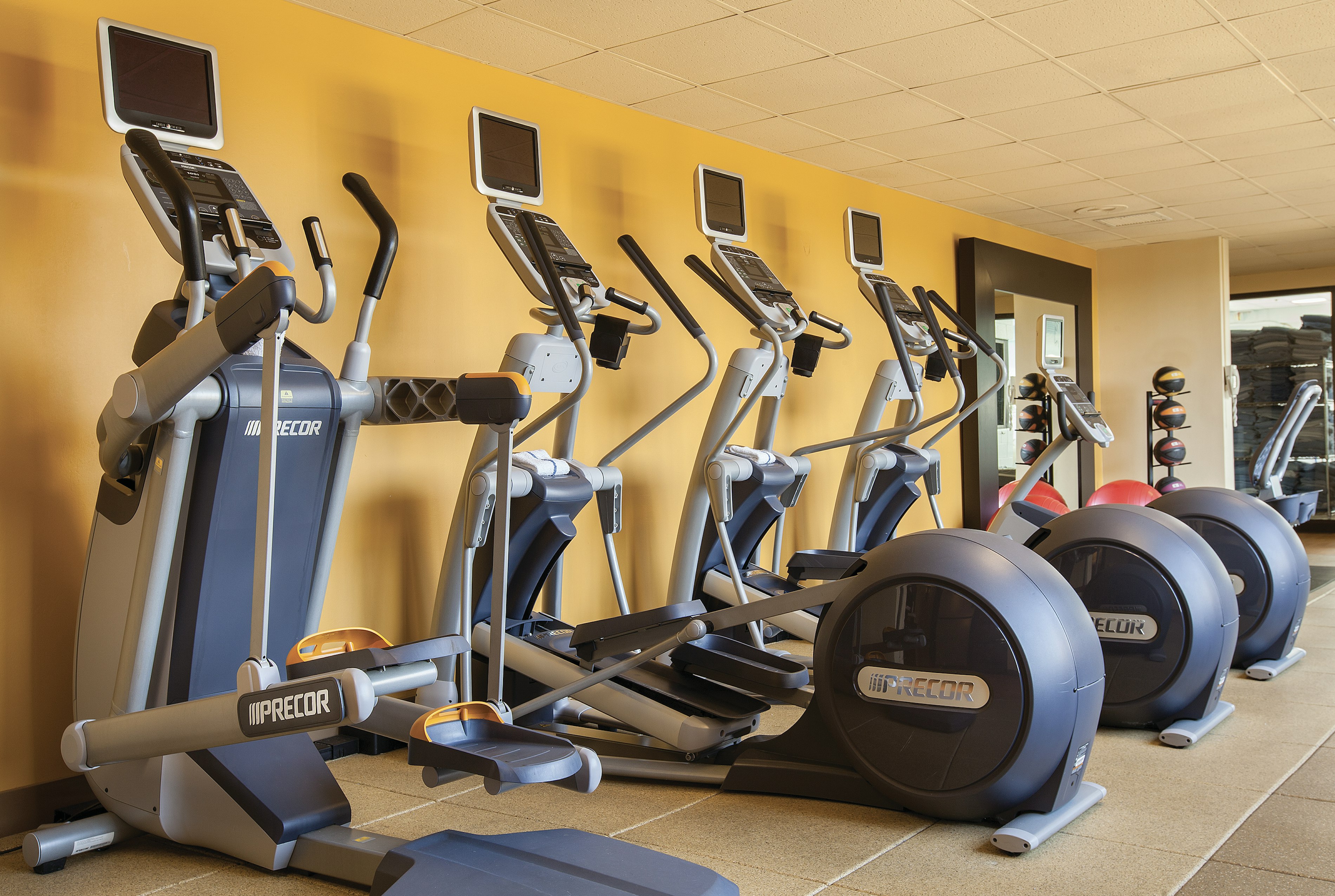 Doubletree By Hilton Chicago Oak Brook 14/32