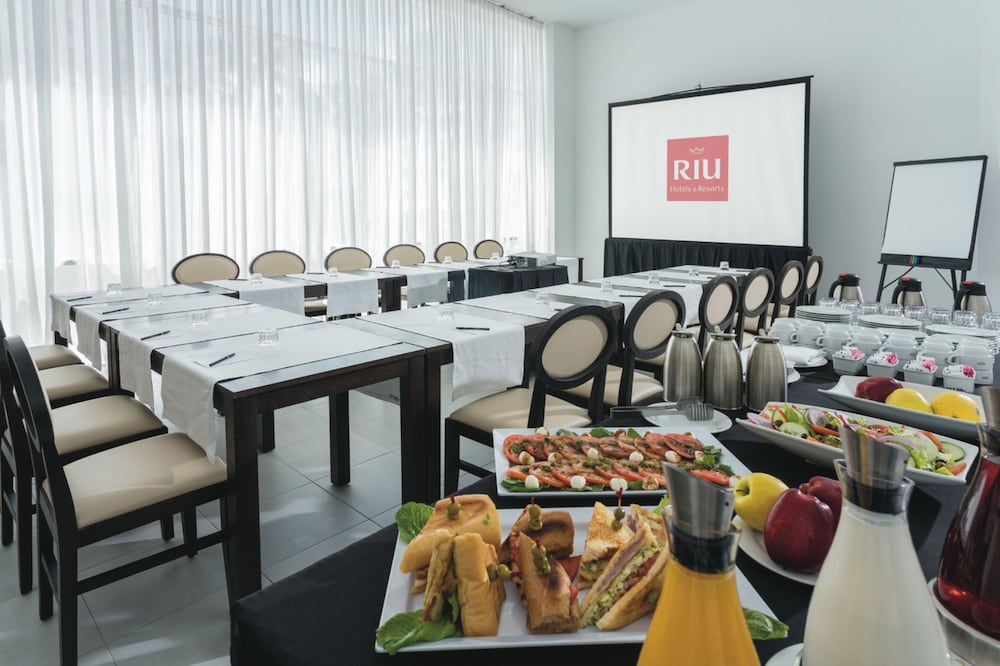 RIU Plaza Miami Beach 42/54