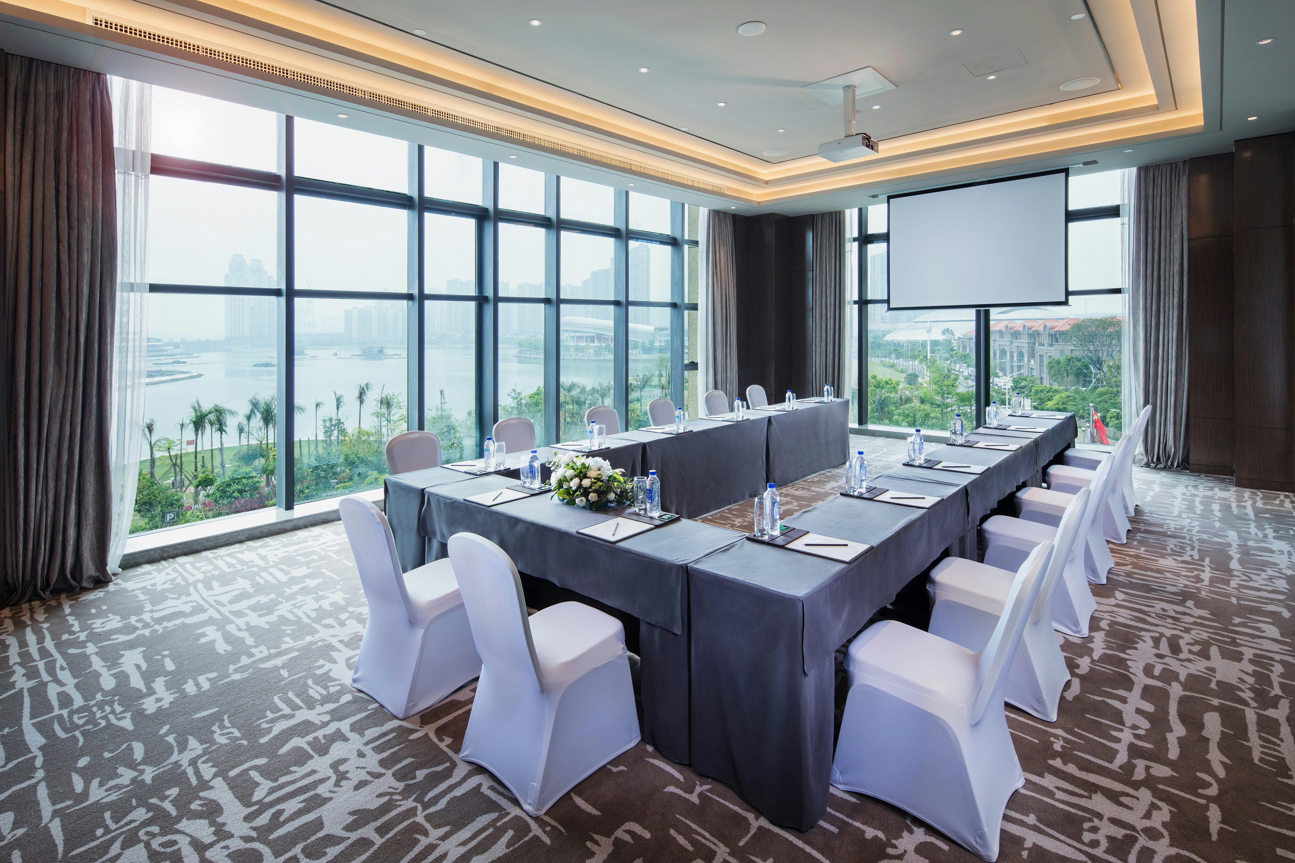 Doubletree By Hilton Xiamen Haicang 54/58