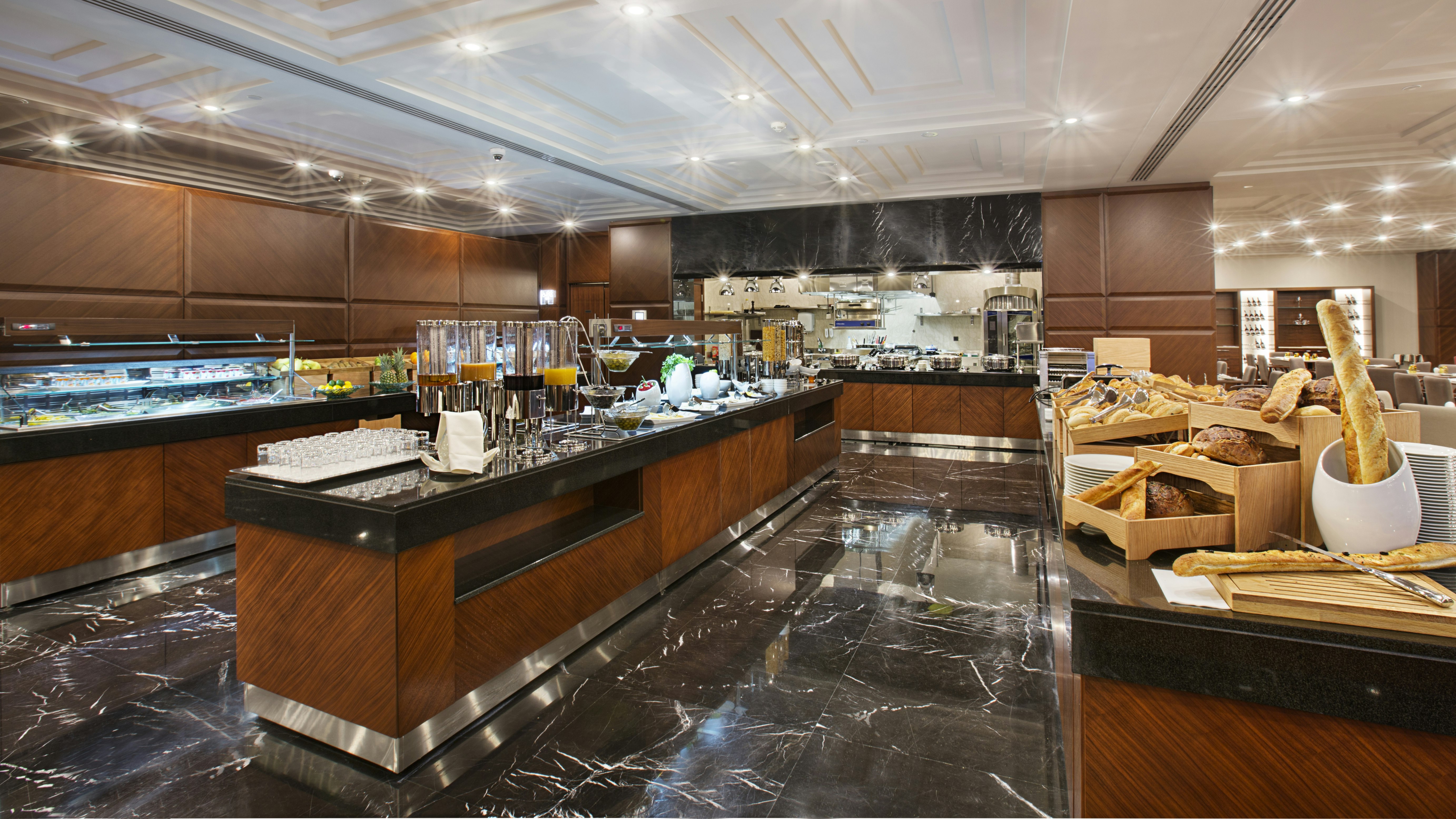 Doubletree By Hilton Istanbul Avcilar 7/77