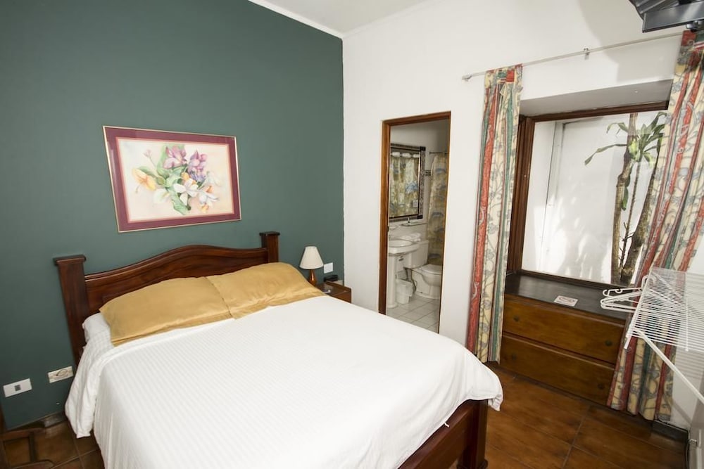 1492 Hotel 16/51