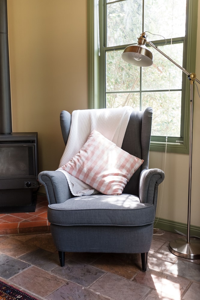 Clonmara Country House Cottages 25/50