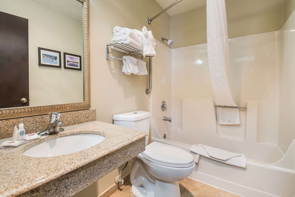 Comfort Inn Newport OR 15/47