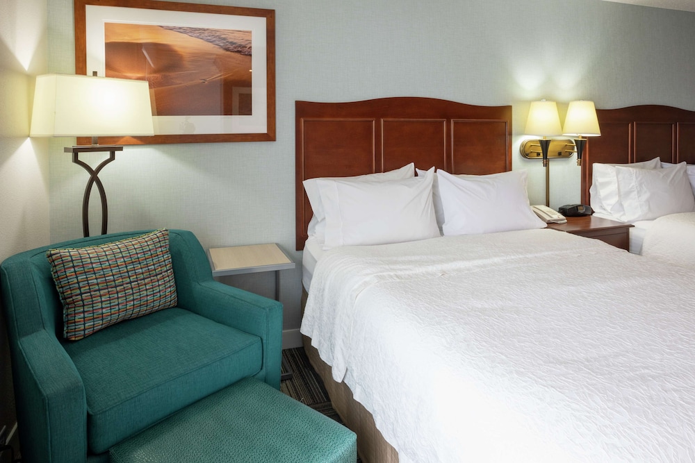 Hampton Inn Duluth Canal Park 20/77