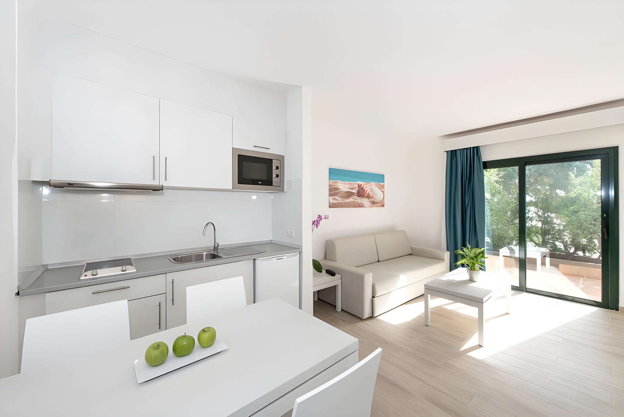 Apartment 1 Superior