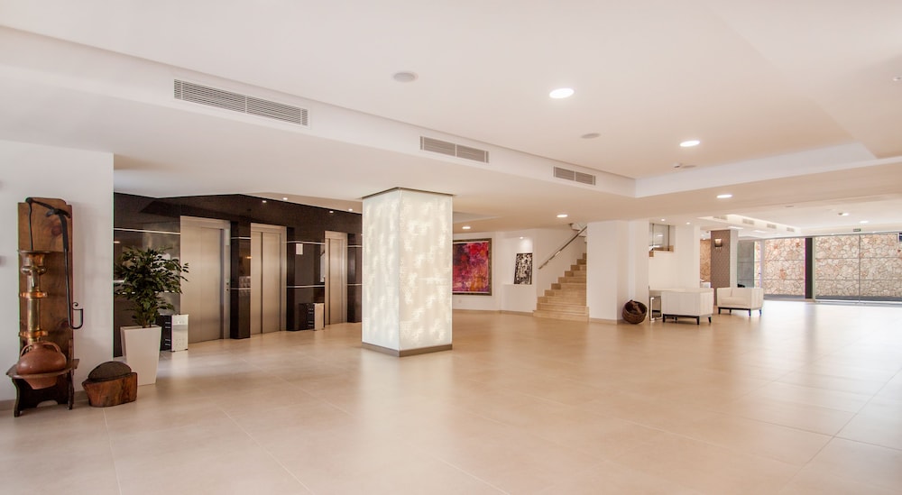 Tomir Portals Suites - Adults Only (+16) 9/80