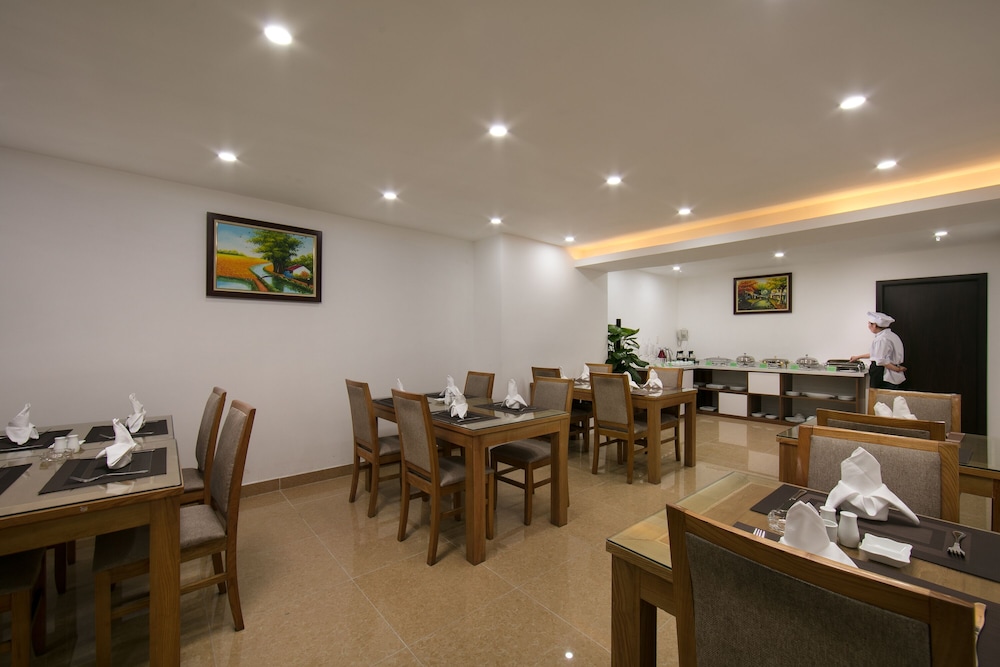 Hanoi Aria Central Hotel & Spa 26/34